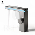 خلاط حوض حمام ديجيتال LED — أبيض وأزرق
